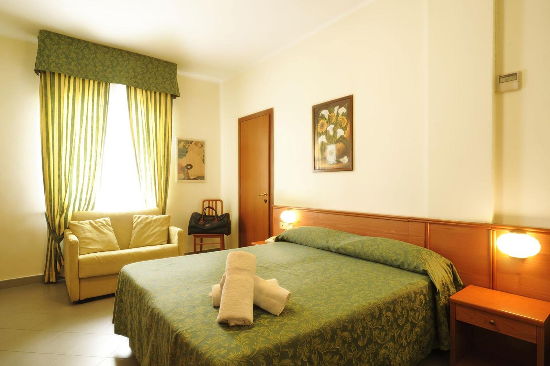 Hotel Tritone Лаїгуелья Екстер'єр фото